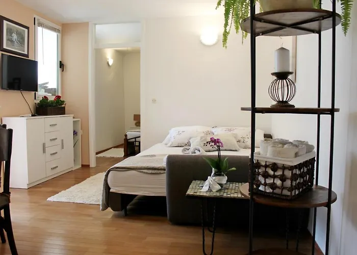 Pihler * Макарска